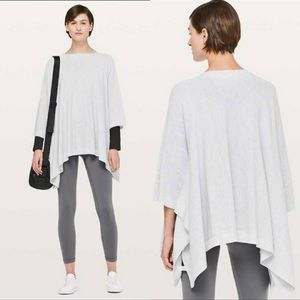 Lululemon Divinity Poncho Light Grey OS